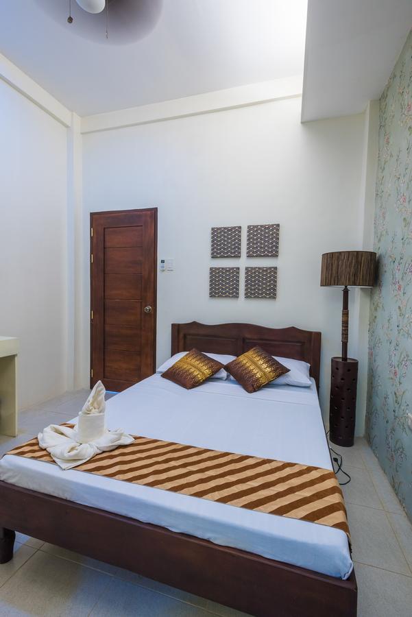 Balai Carmela Hotel Tuguegarao City Exterior photo