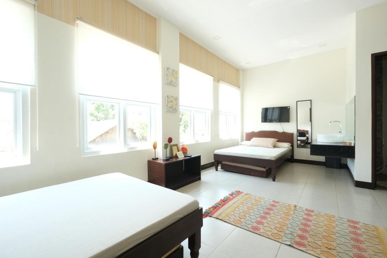 Balai Carmela Hotel Tuguegarao City Exterior photo