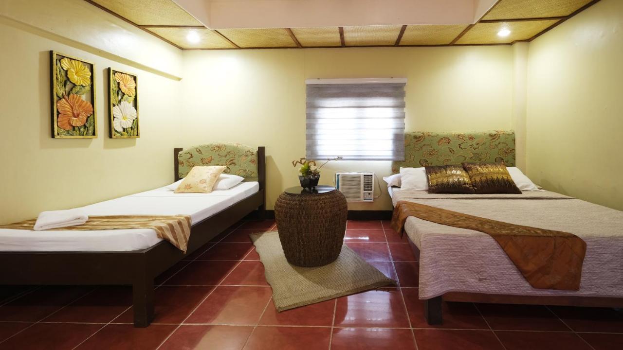 Balai Carmela Hotel Tuguegarao City Exterior photo